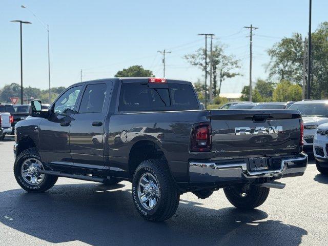 2026 Ram 2500 Tradesman Crew Cab 4x4 64 Box