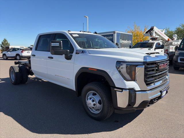 2026 GMC Sierra 3500HD CC Pro