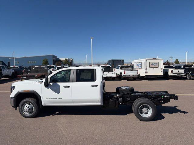 2026 GMC Sierra 3500HD CC Pro