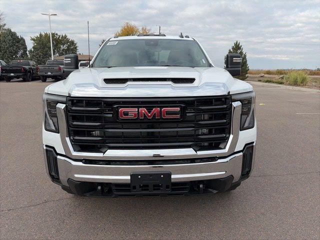 2026 GMC Sierra 3500HD CC Pro