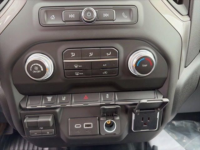 2026 GMC Sierra 3500HD CC Pro