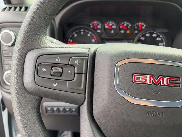 2026 GMC Sierra 3500HD CC Pro