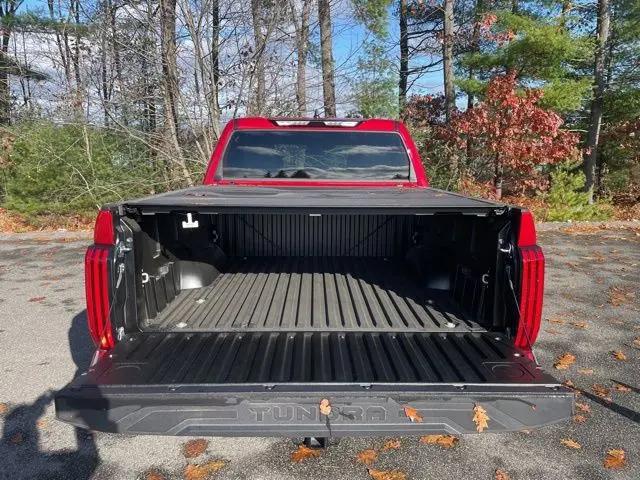 2026 Toyota Tundra SR5 CrewMax 5.5' Bed