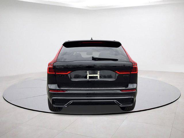 2026 Volvo XC60 B5 Ultra Black Edition