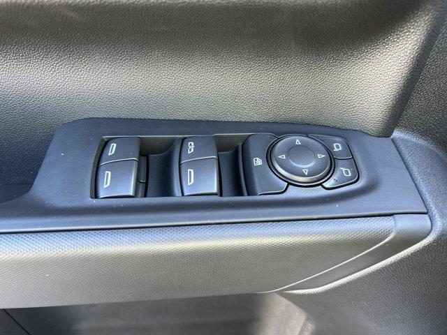 2026 Chevrolet Silverado 1500 4WD Crew Cab Short Bed Custom Trail Boss