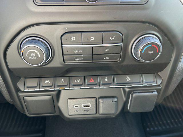 2026 Chevrolet Silverado 1500 4WD Crew Cab Short Bed Custom Trail Boss
