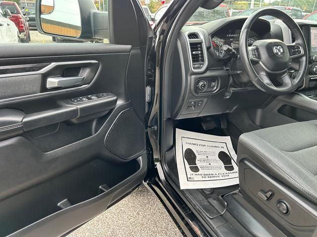 2022 Ram 1500 Big Horn Crew Cab 4x4 5'7" Box