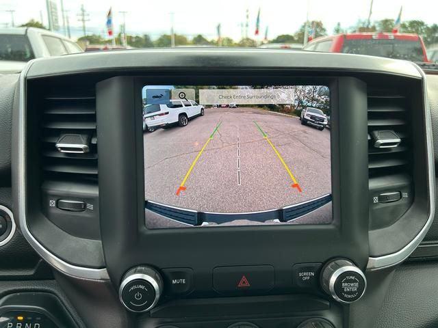 2022 Ram 1500 Big Horn Crew Cab 4x4 5'7" Box