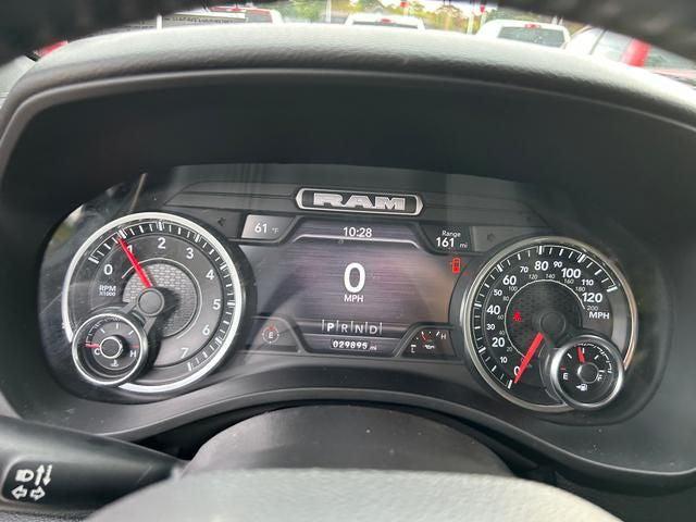 2022 Ram 1500 Big Horn Crew Cab 4x4 5'7" Box