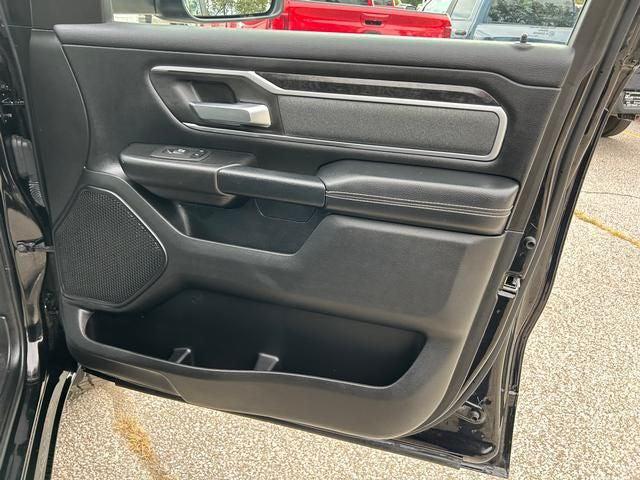 2022 Ram 1500 Big Horn Crew Cab 4x4 5'7" Box