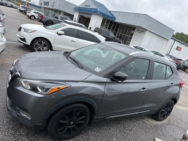 2020 Nissan Kicks SR Xtronic CVT