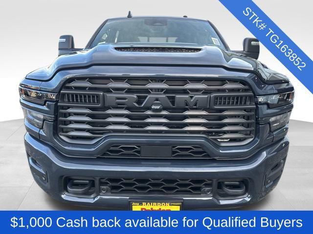 2026 RAM Ram 2500 RAM 2500 BLACK EXPRESS CREW CAB 4X4 64 BOX 2026 RAM Ram 2500 RAM 2500 BLACK EXPRESS CREW CAB 4X4 64 BOX