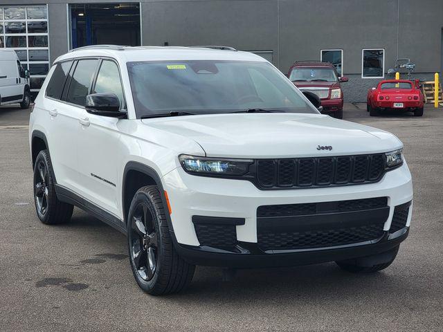 2021 Jeep Grand Cherokee L Altitude 4x4 2021 Jeep Grand Cherokee L Altitude 4x4