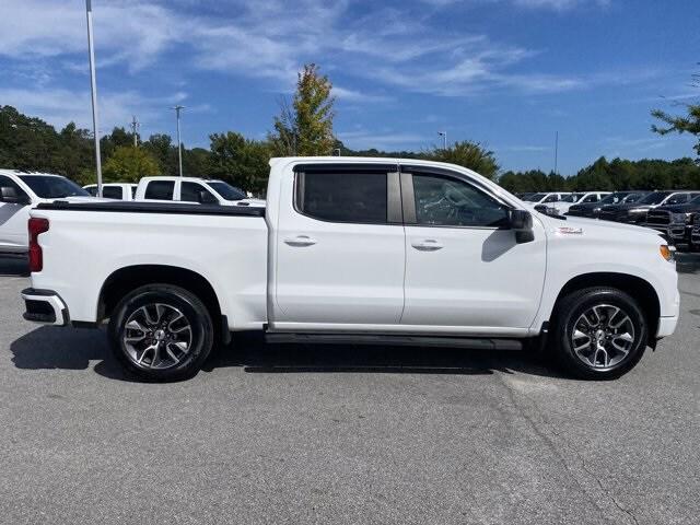 2022 Chevrolet Silverado 1500 4WD Crew Cab Short Bed RST