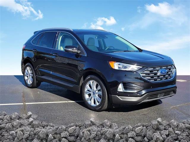 2020 Ford Edge Titanium