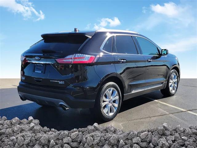 2020 Ford Edge Titanium