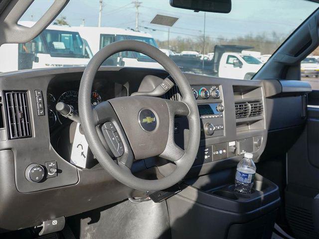 2025 Chevrolet Express Cutaway Work Van