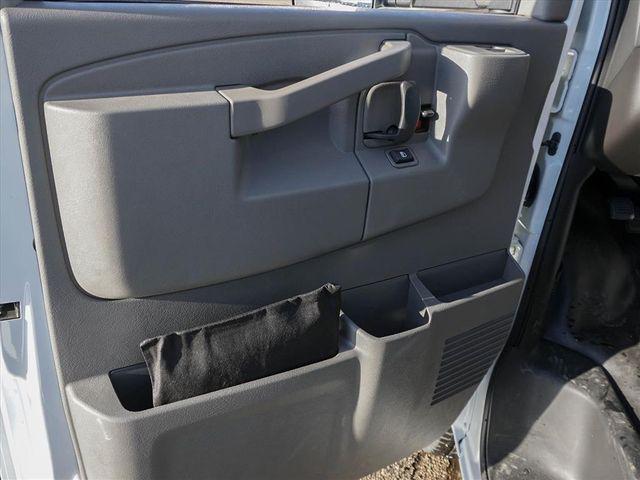 2025 Chevrolet Express Cutaway Work Van