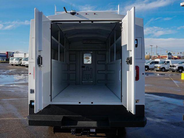 2025 Chevrolet Express Cutaway Work Van