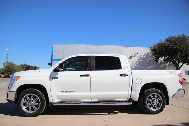 2016 Toyota Tundra SR5 5.7L V8