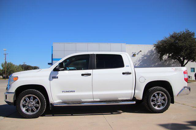 2016 Toyota Tundra SR5 5.7L V8