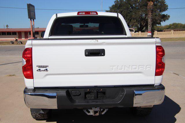 2016 Toyota Tundra SR5 5.7L V8