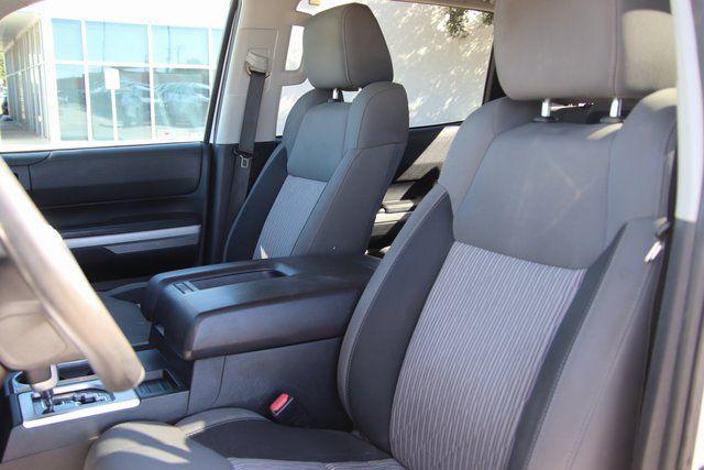 2016 Toyota Tundra SR5 5.7L V8