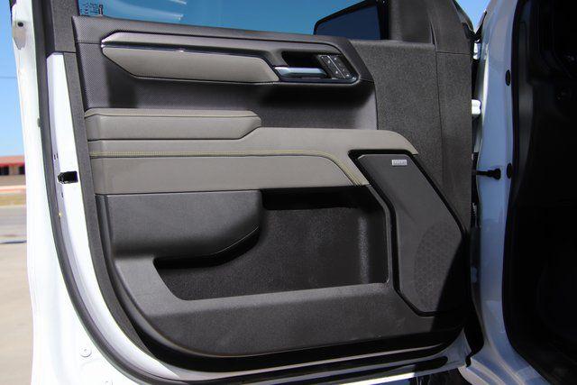 2025 Chevrolet Silverado 1500 4WD Crew Cab Short Bed ZR2