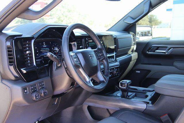 2025 Chevrolet Silverado 1500 4WD Crew Cab Short Bed ZR2