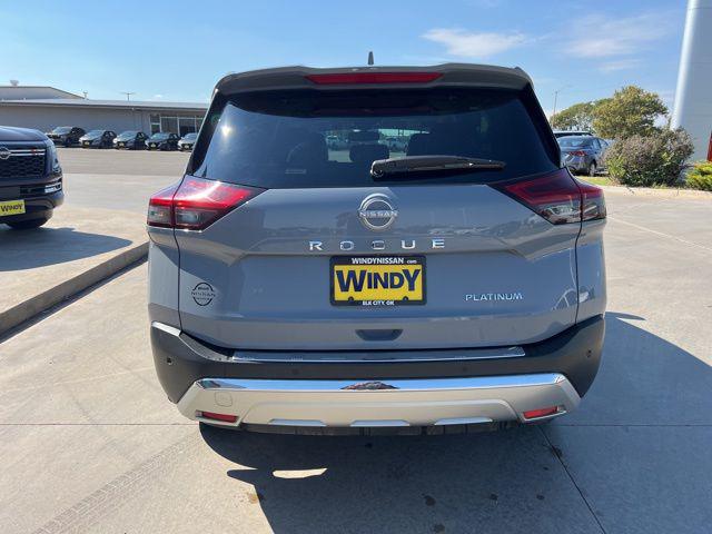 2023 Nissan Rogue Platinum FWD