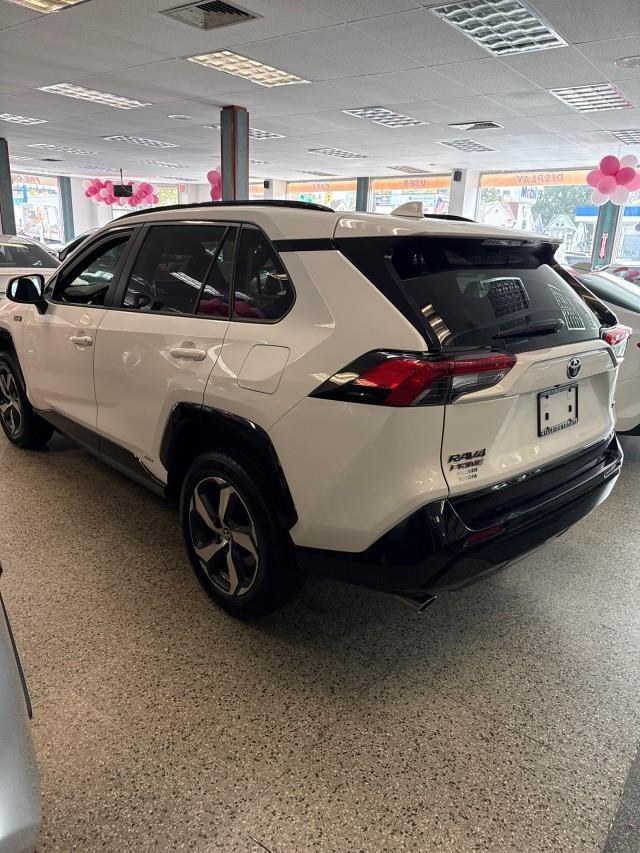 2023 Toyota RAV4 Prime SE [1]