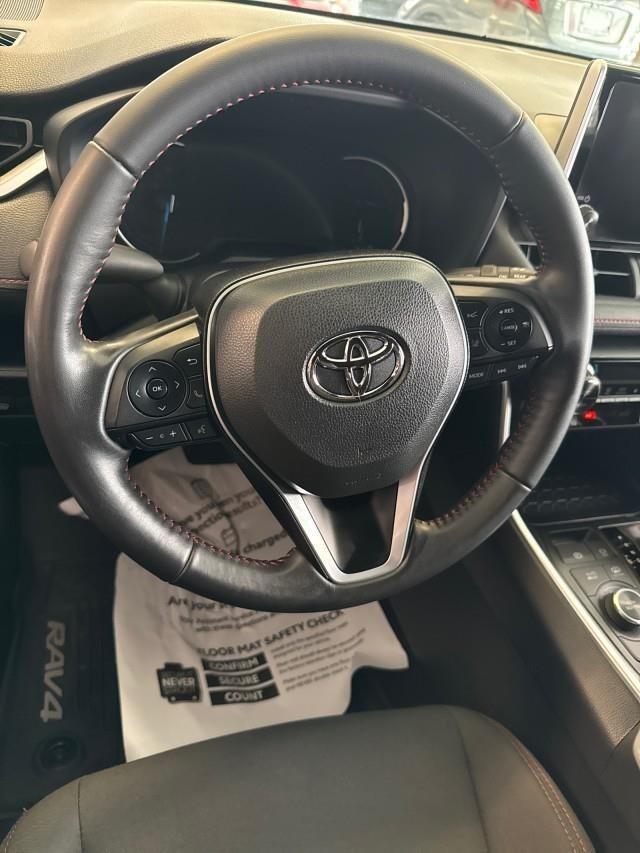 2023 Toyota RAV4 Prime SE [2]