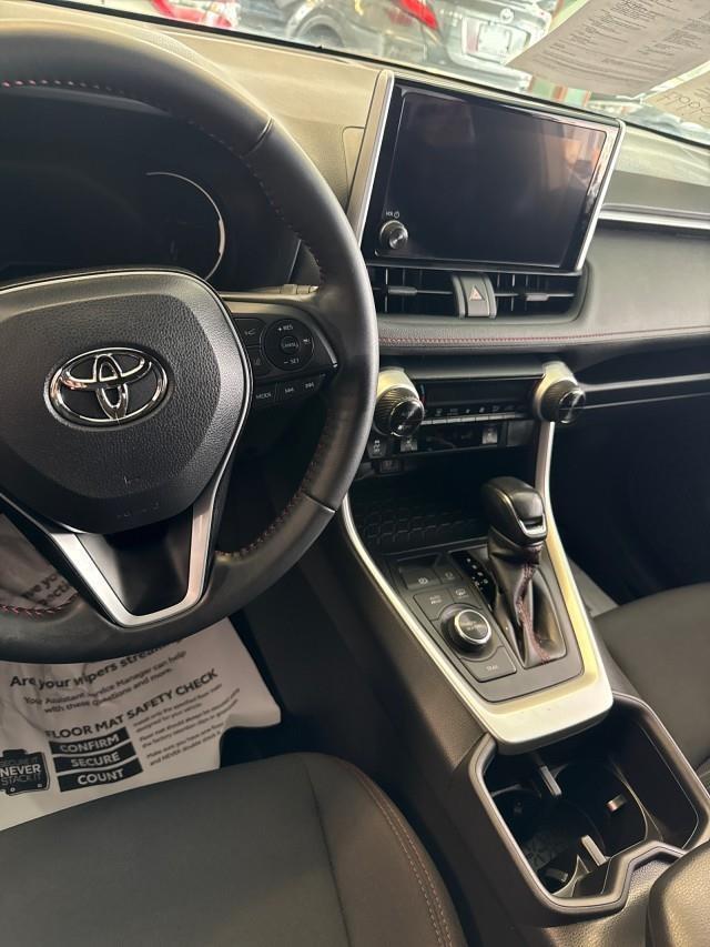 2023 Toyota RAV4 Prime SE [3]