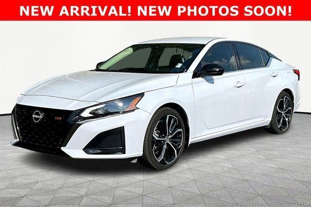 2024 Nissan Altima SR FWD