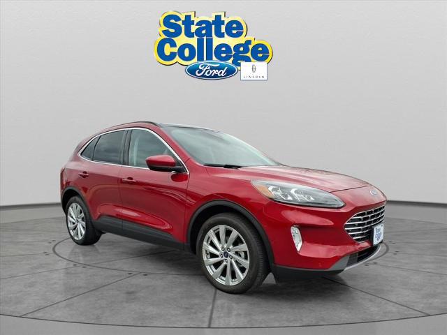 2022 Ford Escape Titanium Hybrid