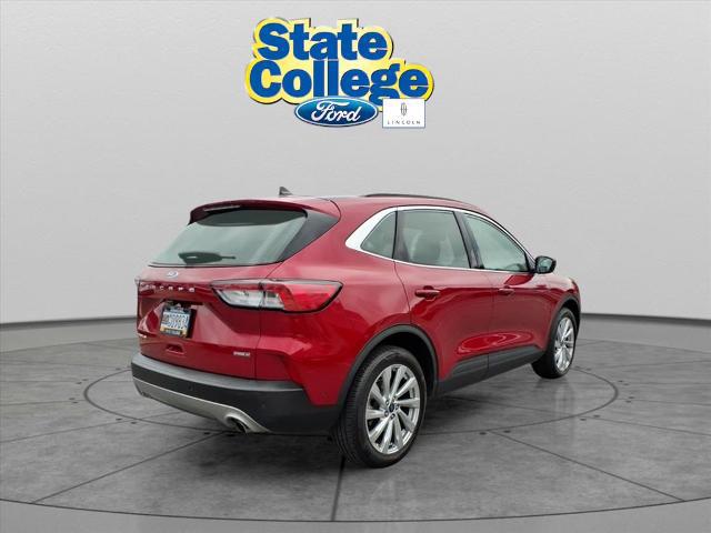 2022 Ford Escape Titanium Hybrid