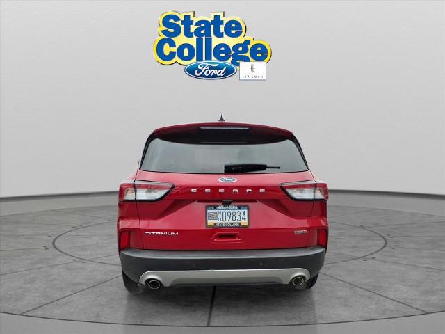 2022 Ford Escape Titanium Hybrid