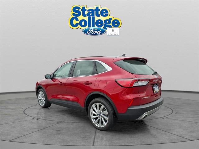 2022 Ford Escape Titanium Hybrid