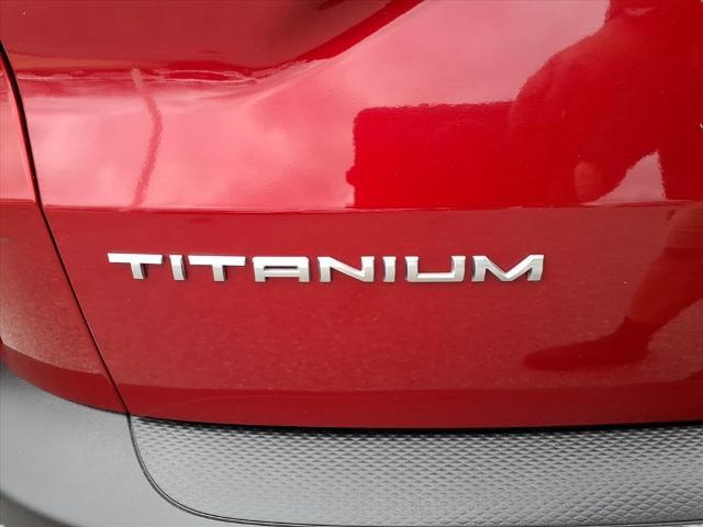 2022 Ford Escape Titanium Hybrid