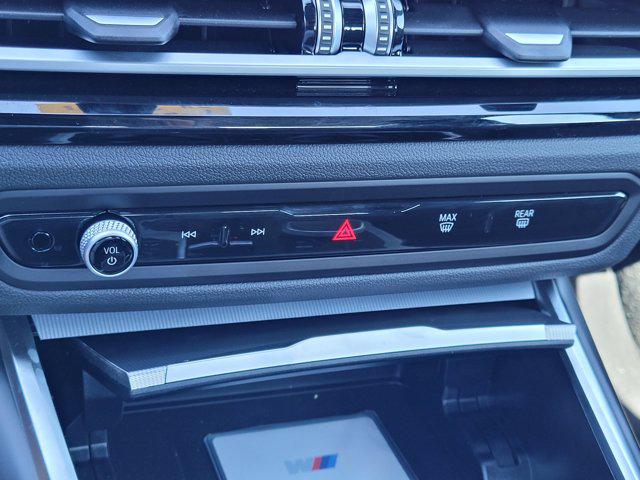 2024 BMW 3 Series 330i xDrive Sedan