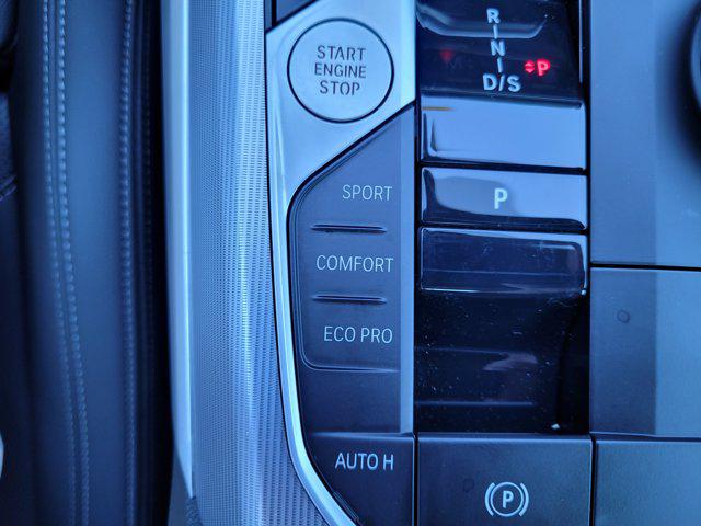 2024 BMW 3 Series 330i xDrive Sedan