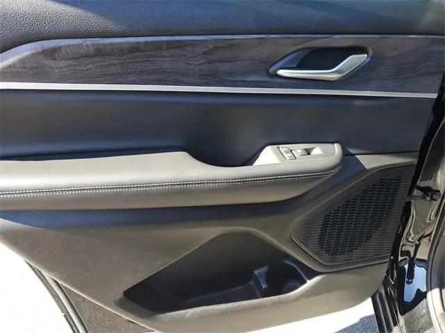 2023 Jeep Grand Cherokee L Limited 4x2