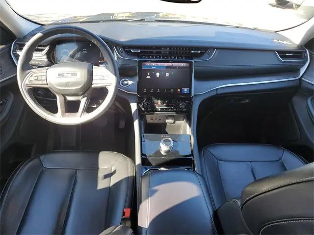 2023 Jeep Grand Cherokee L Limited 4x2