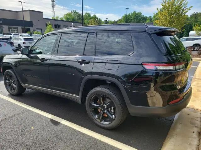 2023 Jeep Grand Cherokee L Limited 4x2