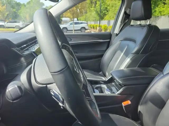 2023 Jeep Grand Cherokee L Limited 4x2