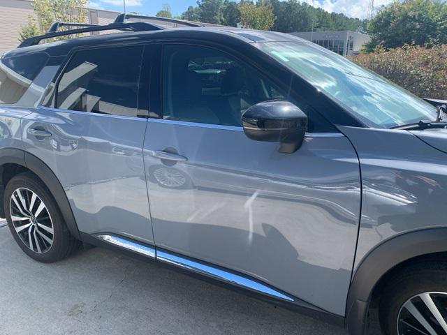 2023 Nissan Pathfinder Platinum 4WD