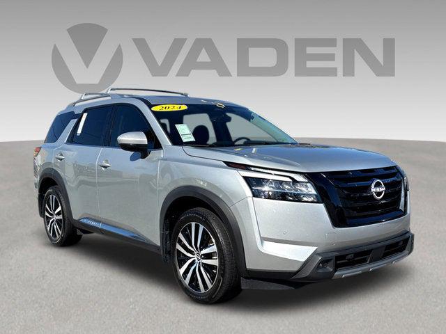 2024 Nissan Pathfinder Platinum FWD