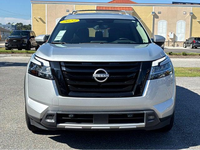 2024 Nissan Pathfinder Platinum FWD
