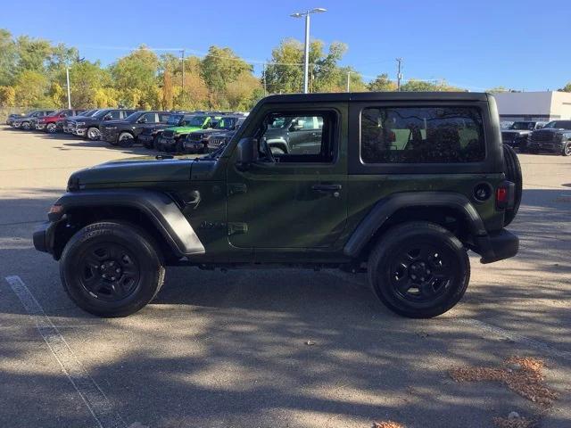 2022 Jeep Wrangler Sport 2022 Jeep Wrangler Sport
