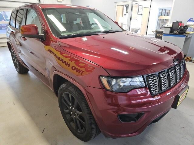 2020 Jeep Grand Cherokee Altitude 4X4 2020 Jeep Grand Cherokee Altitude 4X4